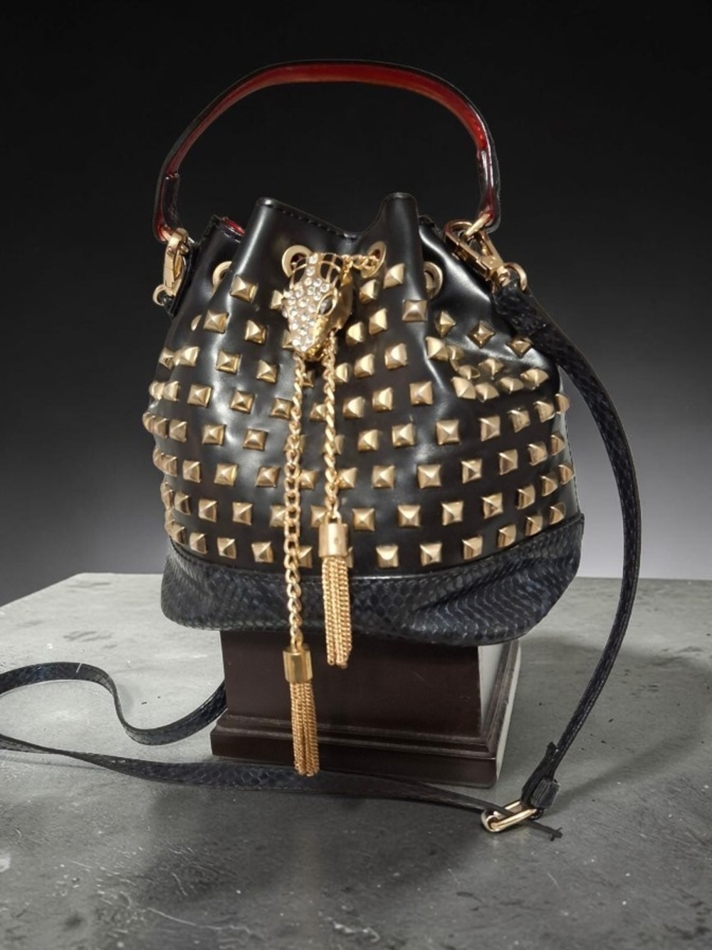 Studded Snakeskin Accent Shoulder Drawstring Chain Bucket Bag in Black & Red